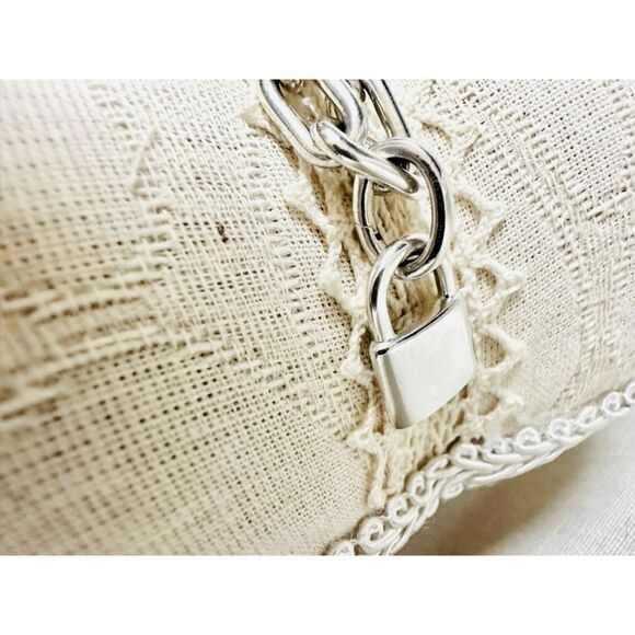 Tiffany Co. Hardware Pearl Lock BRACELET in Silver, Medium - Picture 8 of 10